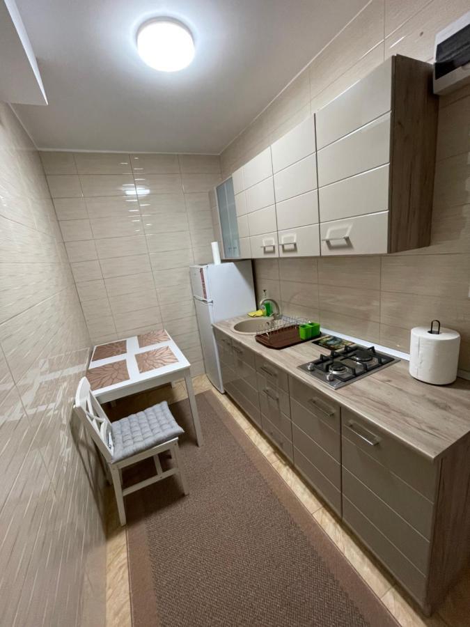 Apartelim มานาสทิรีอา ฮูโมรูลุย ภายนอก รูปภาพ