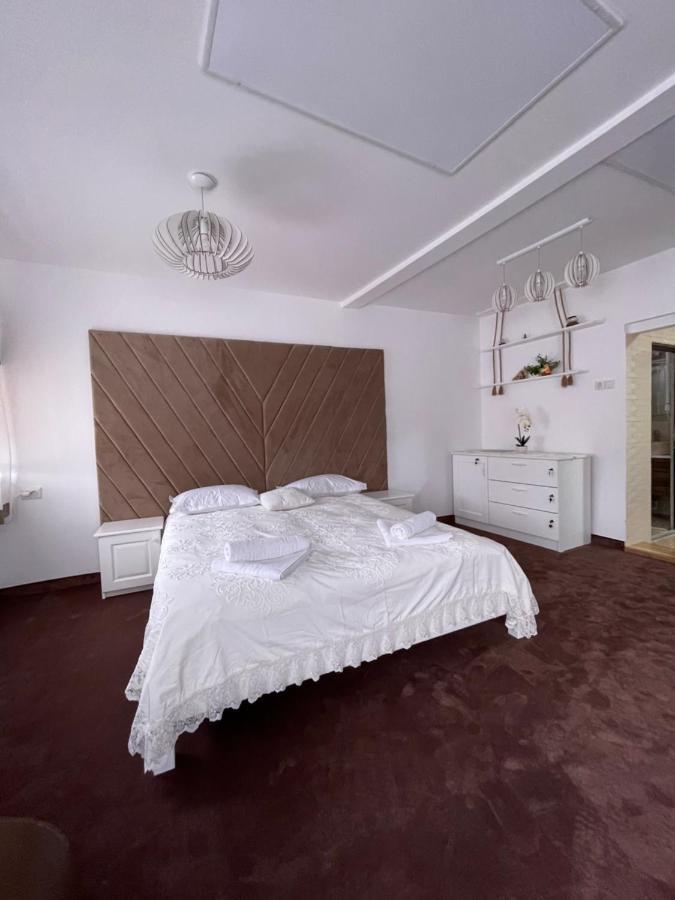 Apartelim มานาสทิรีอา ฮูโมรูลุย ภายนอก รูปภาพ